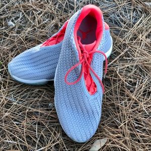 Nike Grey/Orange Tennis Shoes, Size 9.5